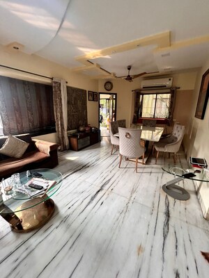 Gym in 3 BHK Apartment at The Ranes, Khar West – for Rent