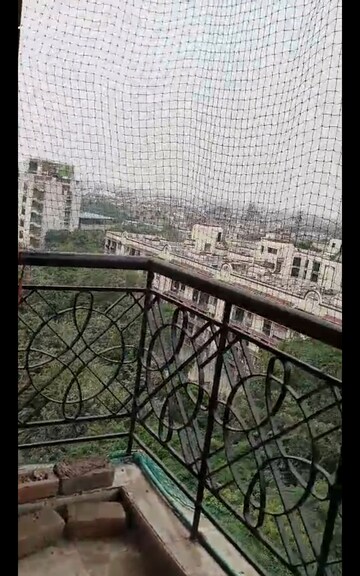 Balcony in 3 BHK Apartment at Sector 3 Dwarka – for Rent