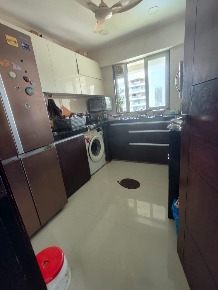 Kitchen, casa-di-rosa 3 Bedroom 1500 Sq.Ft. Apartment In Bandra West Mumbai 9602785