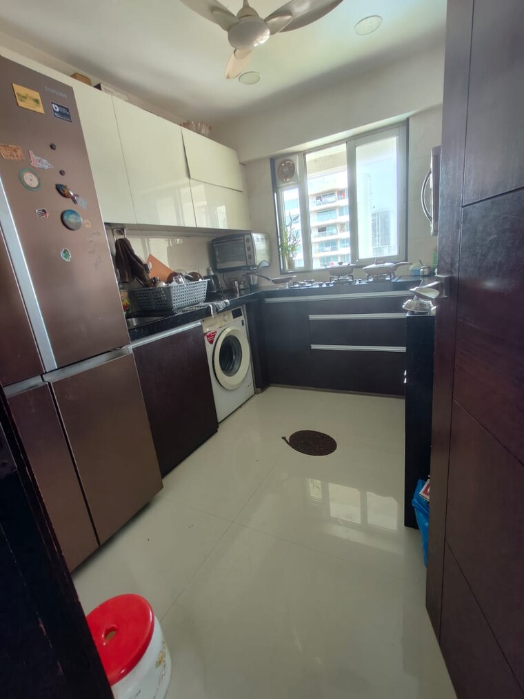 Kitchen, casa-di-rosa 3 Bedroom 1500 Sq.Ft. Apartment In Bandra West Mumbai 9602785
