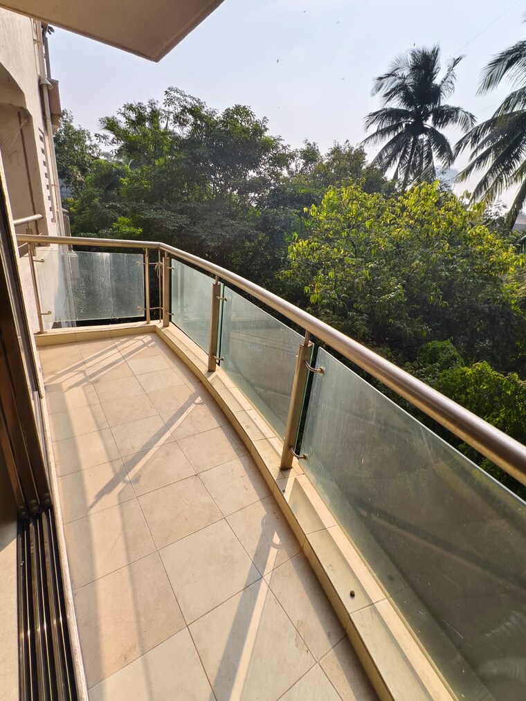 Balcony, casa-di-rosa 3 Bedroom 1500 Sq.Ft. Apartment In Bandra West Mumbai 9602785