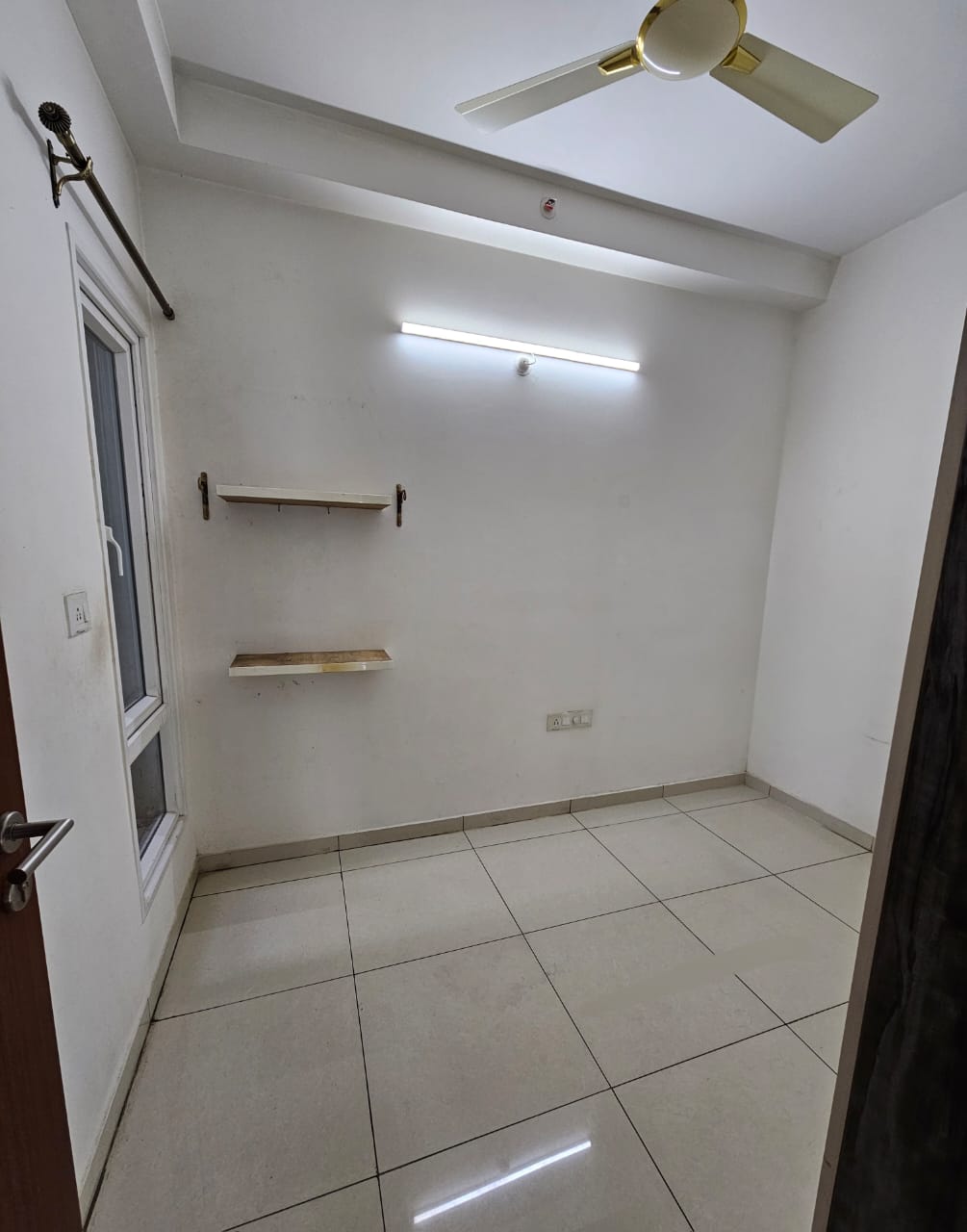 2.5 BHK 1350 Sq.Ft. Apartment in LnT Raintree Boulevard