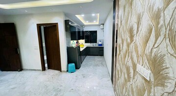 Living Room in 3 BHK Builder Floor at BPTP District 3, Sector 85 – for Rent