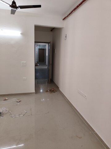 Room in 2 BHK Apartment at Zara Rossa, Sector 112 – for Rent