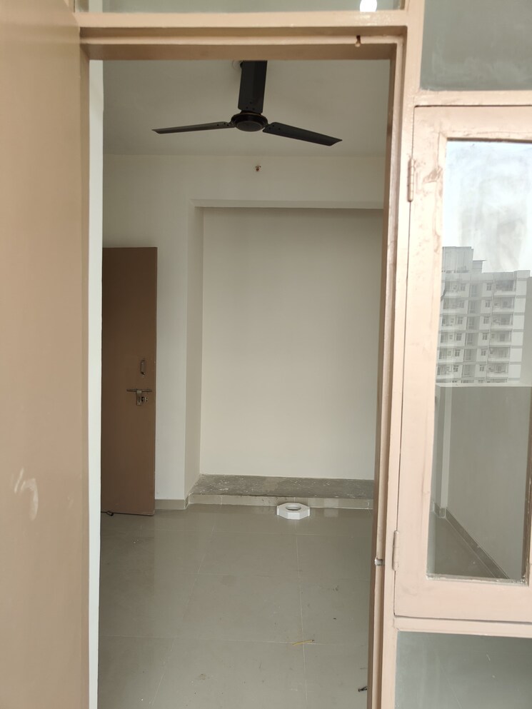 Bathroom, zara-rossa 2 Bedroom 950 Sq.Ft. Apartment In Sector 112 Gurgaon 9602817