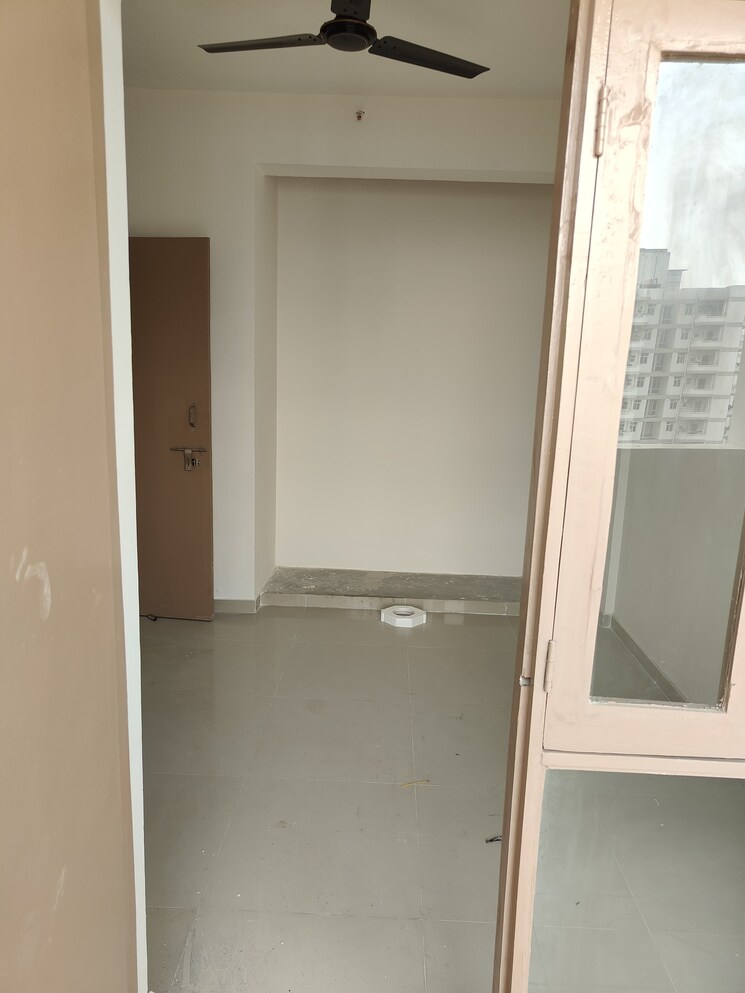 undefined, zara-rossa 2 Bedroom 950 Sq.Ft. Apartment In Sector 112 Gurgaon 9602817