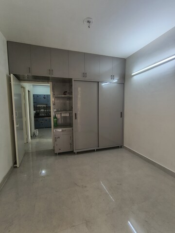 2 BHK Apartment For Rent in Signature The Millennia 3, Sector 37d