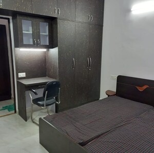 Pg For Rent in Vineet Khand