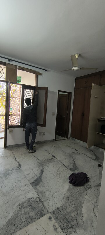 Kitchen in 2 BHK Builder Floor at Malviya Nagar – for Rent