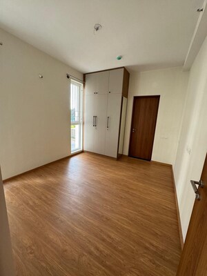 Room in 2 BHK Apartment at Paradise At Brigade Cornerstone Utopia, Varthur – for Rent