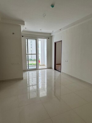 Room in 2 BHK Apartment at Paradise At Brigade Cornerstone Utopia, Varthur – for Rent