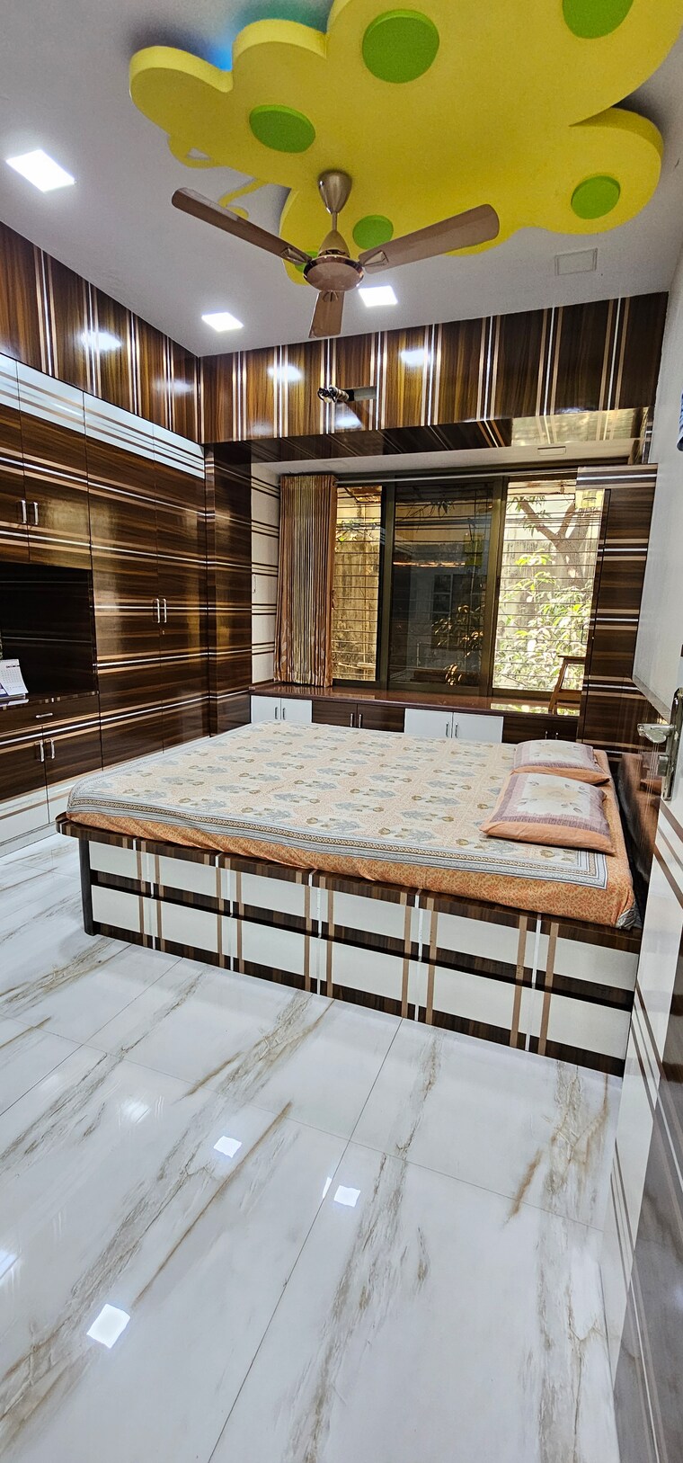 Balcony, new-gurukripa-chs 2 Bedroom 900 Sq.Ft. Apartment In Vishnu Nagar Thane 9602849