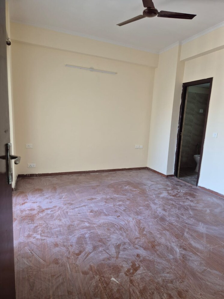 Room, town-park-white-orchid 3 Bedroom 1544 Sq.Ft. Apartment In Sector 16c Greater Noida Greater Noida 9602851