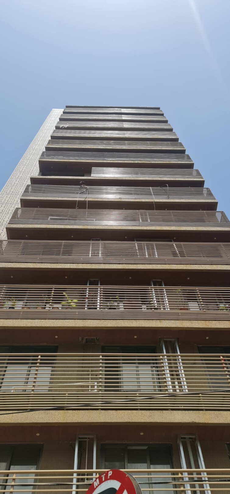 Cover Image, juhu 3 Bedroom 1250 Sq.Ft. Apartment In Juhu Mumbai 9602846