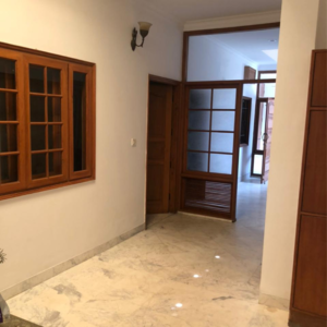 Room in 2 BHK Builder Floor at Vasant Vihar – for Rent