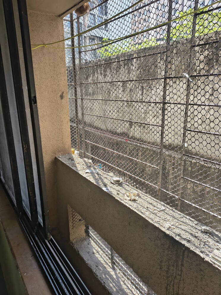 undefined, kurla west 1 Bedroom 300 Sq.Ft. Apartment In Kurla West Mumbai 9602880