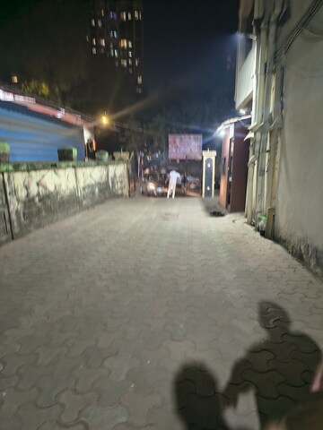 Parking in 2 BHK Apartment at Kurla East – for Rent