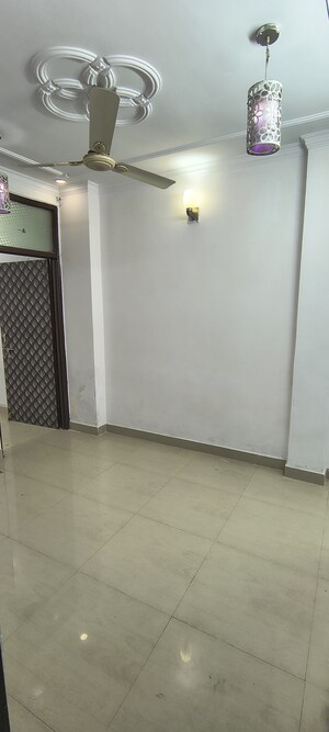 1 BHK Builder Floor For Rent in Khirki Extension