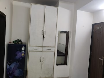 Furnished Amenities in 1 RK Builder Floor at East Of Kailash – for Rent