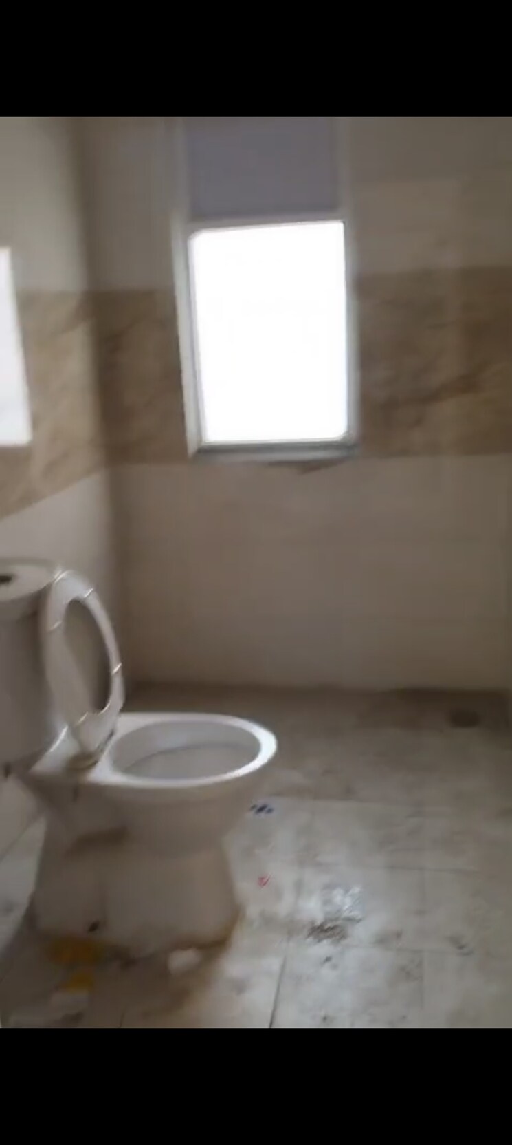 Bathroom, amrapali-golf-homes 3 Bedroom 1595 Sq.Ft. Apartment In Sector 4 Greater Noida Greater Noida 9602903