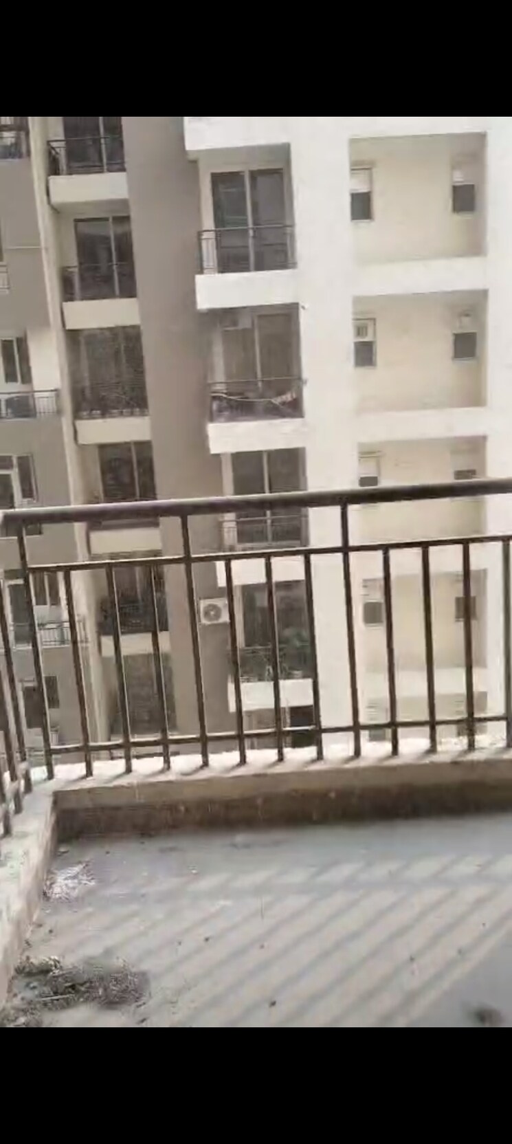 Balcony, amrapali-golf-homes 3 Bedroom 1595 Sq.Ft. Apartment In Sector 4 Greater Noida Greater Noida 9602903