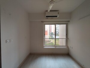 2 BHK Apartment For Sale in Shapoorji Pallonji Joyville Gurgaon, Sector 102