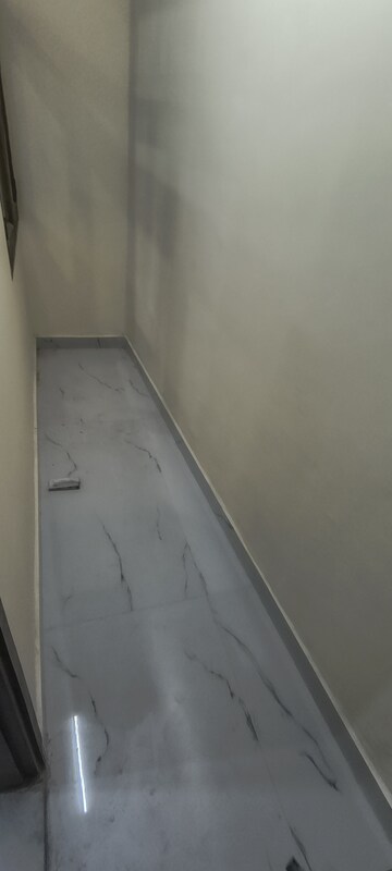 Furnished Amenities in 1 BHK Builder Floor at Panchsheel Vihar – for Sale