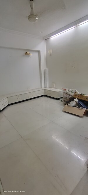 Staircase in 4 BHK Apartment at Bandra West – for Rent