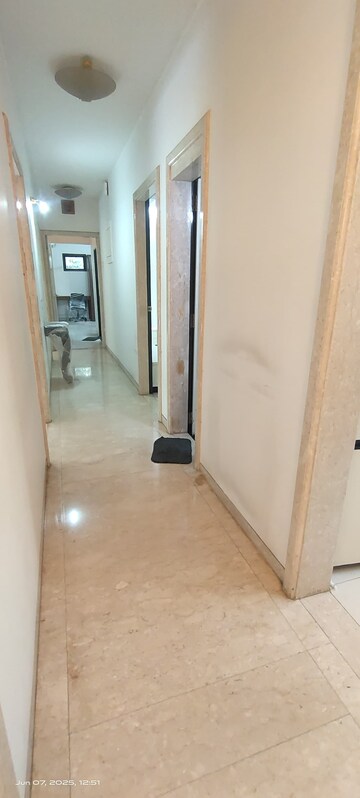 Building Lobby in 4 BHK Apartment at Bandra West – for Rent