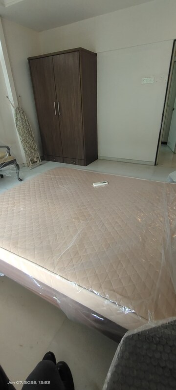 Bathroom in 4 BHK Apartment at Bandra West – for Rent