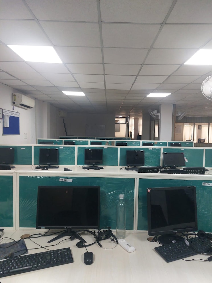 Floor Plan, go-work Commercial Office Space in IT/SEZ 3000 Sq.Ft. In Udyog Vihar Phase 1 Gurgaon 9602937