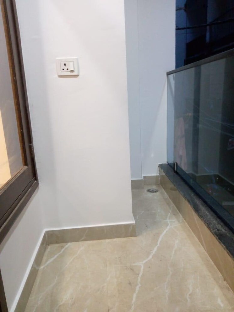 Balcony, saket 1 Bedroom 450 Sq.Ft. Builder Floor In Saket Delhi 9602939