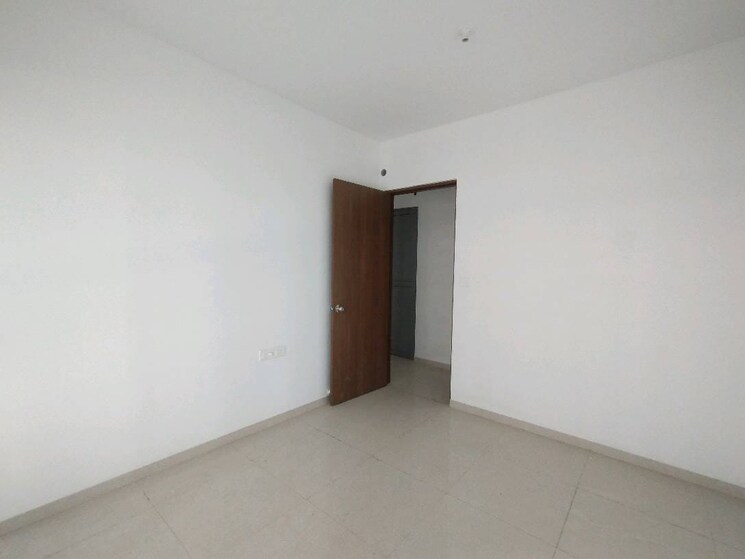 Room, kalpataru-immensa-d 2 Bedroom 671 Sq.Ft. Apartment In Kolshet Road Thane 9602940