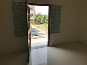 Room in 4 BHK Villa at Sanand – for Rent