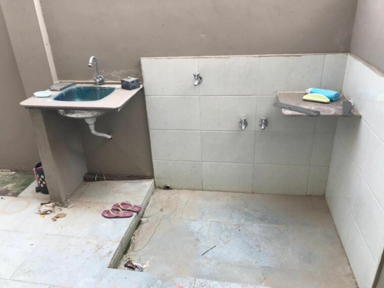 Bathroom, sanand 4 Bedroom 1845 Sq.Ft. Villa In Sanand Ahmedabad 9602951