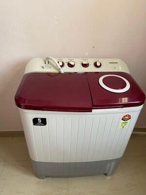 Furnished Amenities in  Pg at Vipul Khand – for Rent