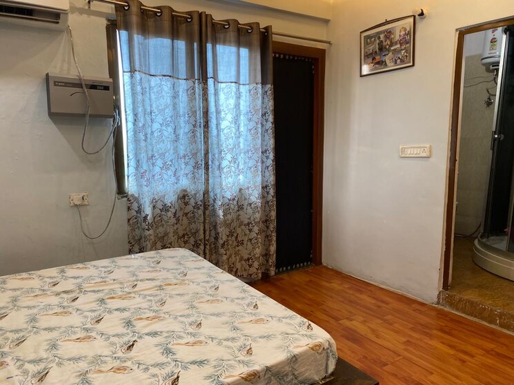 Room, gomti nagar Pg For Boys & Girls In Gomti Nagar 9602966