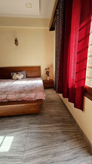Bedroom in 3 BHK Builder Floor at Ansal Plaza Sector-23, Sector 23 – for Rent