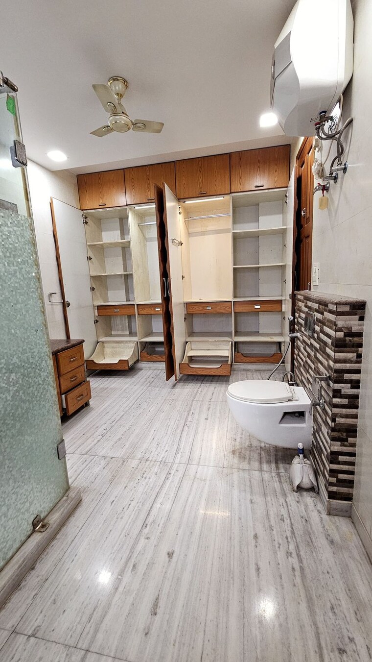 undefined, ansal-plaza-sector-23 3 Bedroom 3500 Sq.Ft. Builder Floor In Sector 23 Gurgaon 9602976