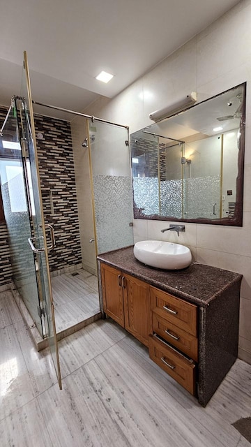 Master Bedroom in 3 BHK Builder Floor at Ansal Plaza Sector-23, Sector 23 – for Rent