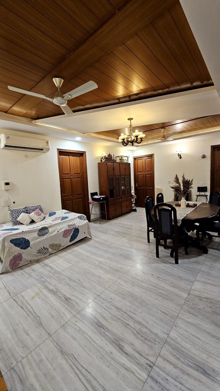 Living Room, ansal-plaza-sector-23 3 Bedroom 3500 Sq.Ft. Builder Floor In Sector 23 Gurgaon 9602976