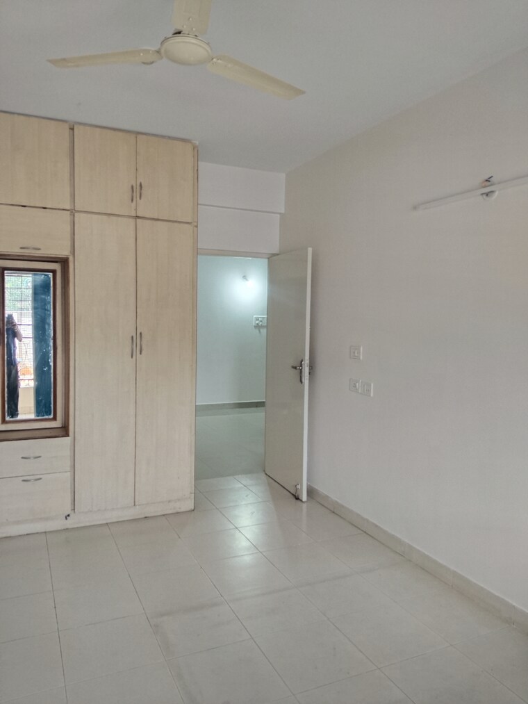 Room, unitech-heritage-estate 3 Bedroom 1650 Sq.Ft. Apartment In Yelahanka Bangalore 9602981