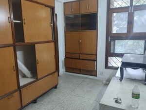 Room in 3 BHK Apartment at Sector 21c – for Rent