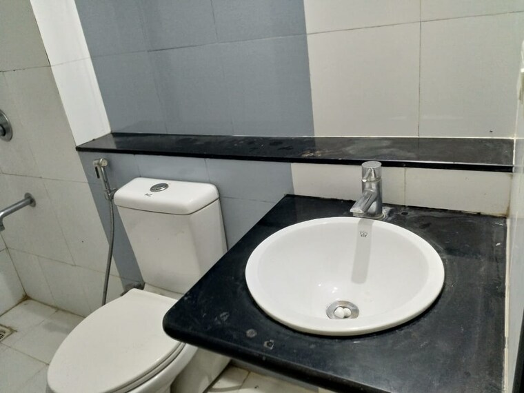 Bathroom, paranjape-blue-ridge 1 Bedroom 395 Sq.Ft. Apartment In Hinjewadi Pune 9603008