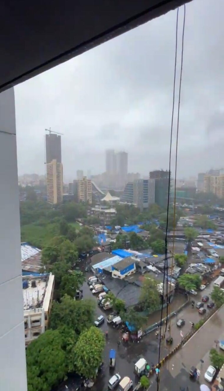 Exterior View, im-applaud-38 2 Bedroom 1165 Sq.Ft. Apartment In Goregaon East Mumbai 9603024