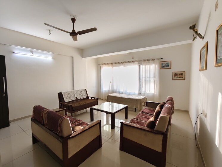 Living Room, alkapuri 3 Bedroom 1400 Sq.Ft. Apartment In Alkapuri Vadodara 9603063