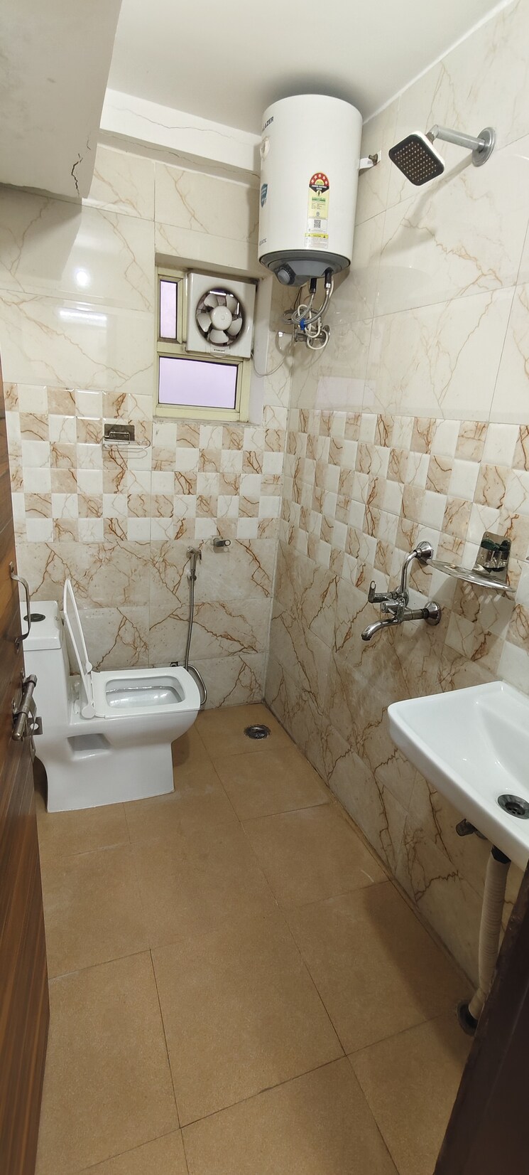 Bathroom, dwarka 1 Bedroom 500 Sq.Ft. Apartment In Dwarka Delhi 9603069