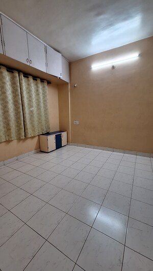 Room in 2 BHK Builder Floor at Rahul Atul Nagar CHS, Warje – for Sale
