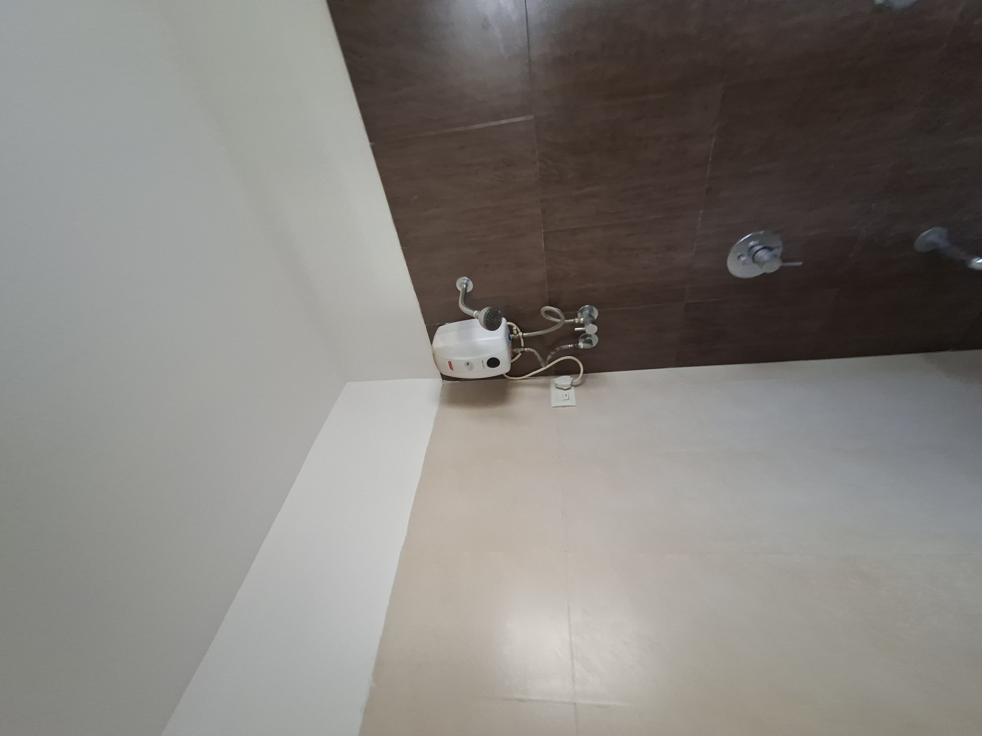 1 BHK + Pooja Room Apartment For Rent in Raunak Heights