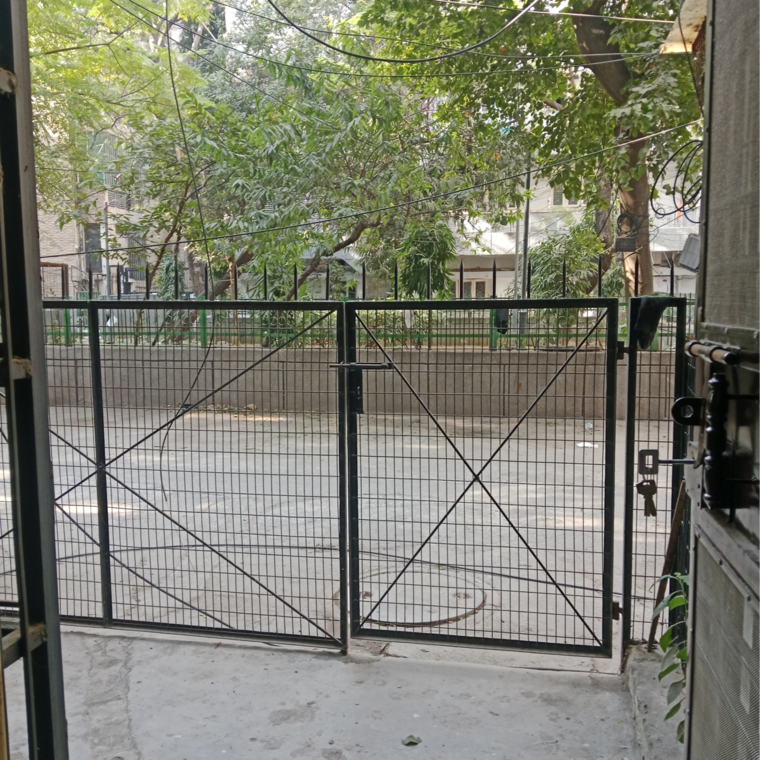 Balcony, malviya nagar 1 Bedroom 600 Sq.Ft. Builder Floor In Malviya Nagar Delhi 9603127
